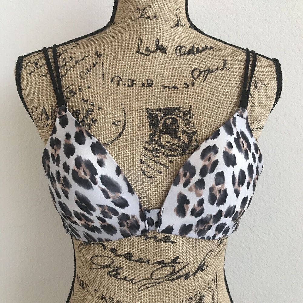 Victoria's Secret Wire Free Bra Size 32B Leopard Animal Print lined Back Closure
